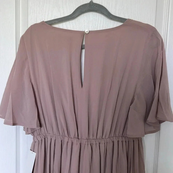 NWT Show Me Your Mumu Emily Empire Maxi Dress Soft Beige Chiffon Medium and 2X - Picture 10 of 10